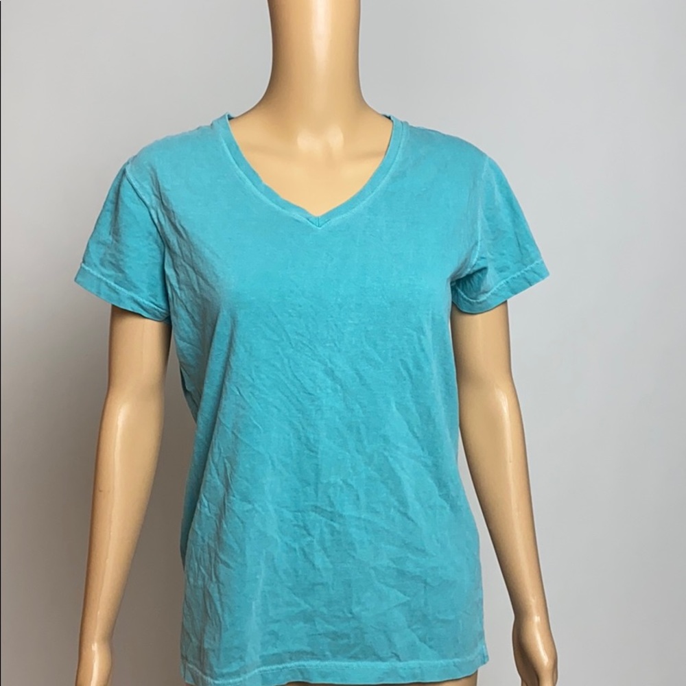 Light blue tee
